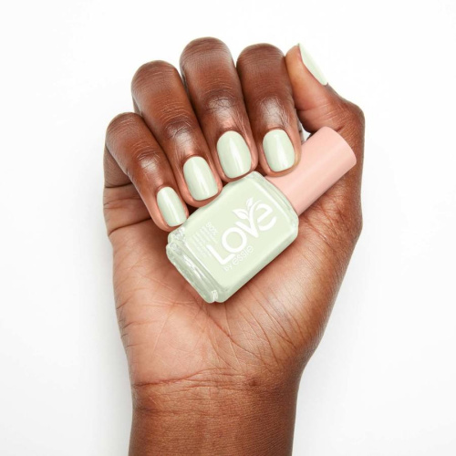 Love By Essie 13,5 ml ─ 220 Revive To Thrive