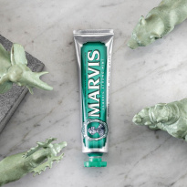 Toothpaste Classic Strong Mint 85 ml