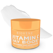 Vitamin C Day Boost Age-Correcting Moisturizer With UVA + UVB Filters 50 ml