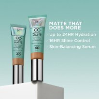 CC+ Cream Natural Matte Foundation For Oily Skin SPF40 32 ml ─ Light Medium