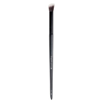 No. 15 Angled Blending Eye Brush