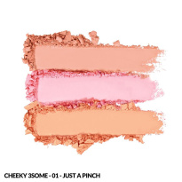 Cheeky Threesome Blush Palette 13,5 g ─ Just A Pinch