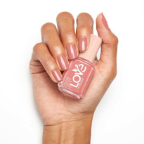 Love By Essie 13,5 ml ─ 40 Better Than Yesterday