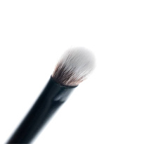 No. 19 Crease Blending Eye Brush