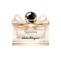 Signorina Eleganza Eau De Perfume Spray 100ml