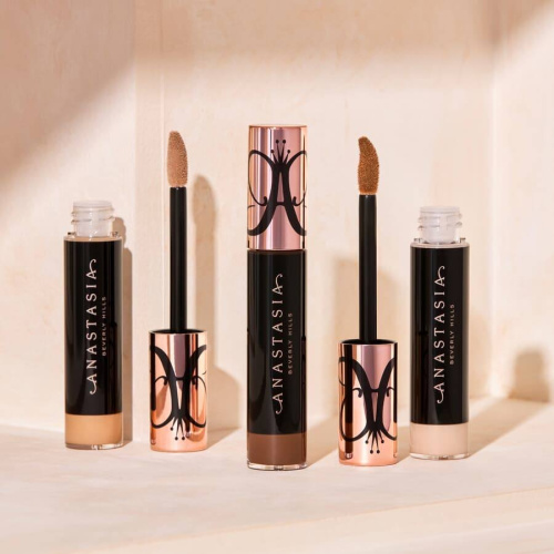 Magic Touch Concealer 12 ml ─ 19