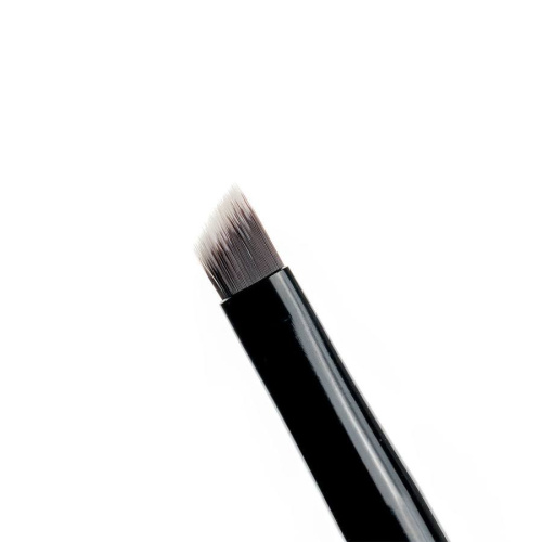 No. 21 Precise Brow Brush