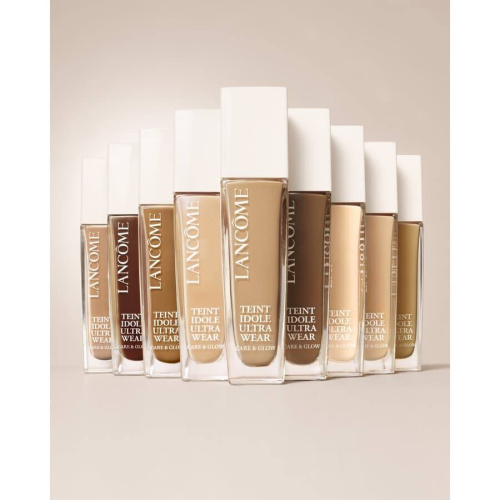 Teint Idôle Ultra Wear Care & Glow 24H Healthy Glow Foundation 220C 30ml