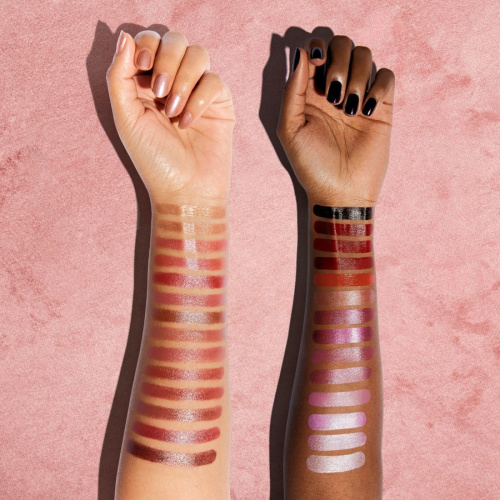 Lasting Finish Lipstick 320 Silky Beige 4g