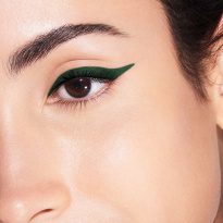 Kajal InkArtist 0,8 g ─ 06 Birodo Green