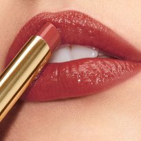 Pure Color Explicit Slick Shine Lipstick 404 No Tomorrow 0,7g