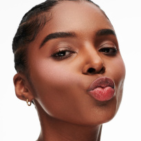 Glow Play Blush 7,3 g – Totally Synced