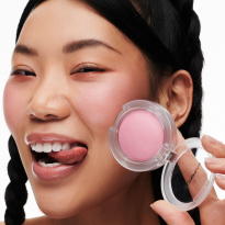Glow Play Blush 7,3 g – Totally Synced