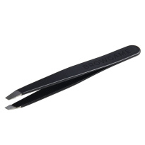 Signature Tweezer Slanted Soft Touch Blackout