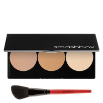 Step-By-Step Contour Kit 11,47 g – Light/Medium