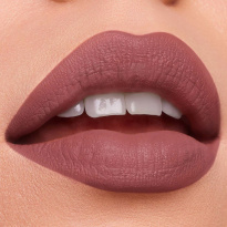 Pure Color Lipstick Matte 3,5 g – Influential