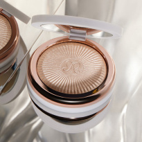 Glow Seeker Highlighter 11 g – Ethereal