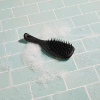 The Ultimate Detangler Mini ─ Liquorice Black