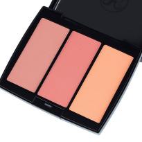 Blush Trio Peachy Love 3g