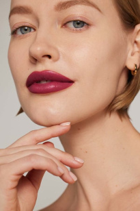 Colorluxe Hydrating Cream Lipstick 2 g – Passionfruit