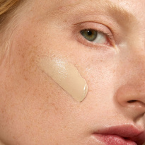 Skinonym Semi-Matte Peptide Foundation 30 ml – 20 Ivory