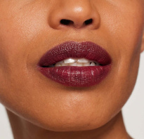Colorluxe Hydrating Cream Lipstick 2 g – Bordeaux