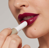 Colorluxe Hydrating Cream Lipstick 2 g – Bordeaux