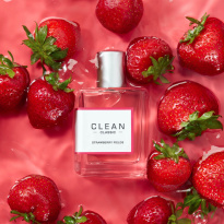 Classic Strawberry Fields Eau De Parfum 60 ml