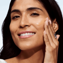 Even Better Vitamin Foundation SPF50 3 Light Medium Cool 30ml