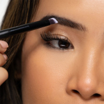 No. 21 Precise Brow Brush