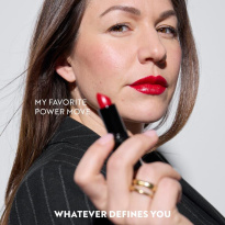 Perfect Moisture Lipstick 215 Classic Red 4g