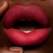 Powder Kiss Liquid Lipcolour – Escandalo! 5 ml