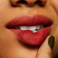 Powder Kiss Liquid Lipcolour 5 ml – Marrakesh-Mere