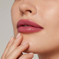 Colorluxe Hydrating Cream Lipstick 2 g – Magnolia