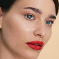 Matte Lipstick 4 g – Jordgubb