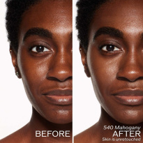 RevitalEssence Skin Glow Foundation 30 ml – 540