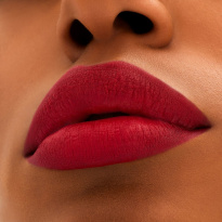 Locked Kiss 24Hr Lipstick 1,8 g ─ Ruby True