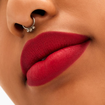 Locked Kiss 24Hr Lipstick 1,8 g ─ Ruby True