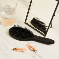 The Ultimate Styler Jet Black
