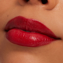 Macximal Sleek Satin Lipstick 3 g – Left On Red