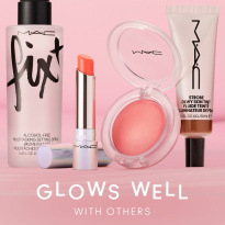 Glow Play Blush Grand 7.3g