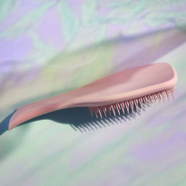 Ultimate Wet Detangler Hairbrush Millennial Pink