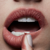 Powder Kiss Lipstick Mull It Over 3g