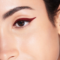 Kajal InkArtist 0,8 g ─ 04 Azuki Red