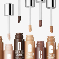 Beyond Perfecting Foundation + Concealer 30 ml – 58Cn Honey