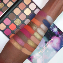 Cosmic Trip Forever Flawless Shadow Palette 18x1,1g