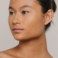 Skin Equal Foundation 30 ml – 60 Olive