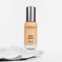 Skin Equal Foundation 30 ml – 40 Sand