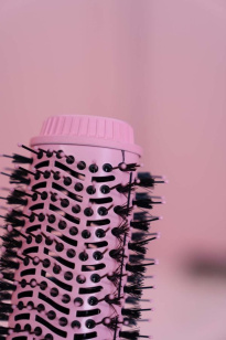 The Blow Dry Brush Pink