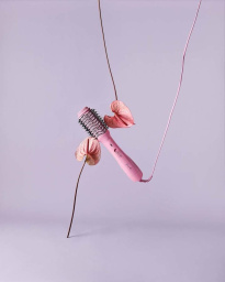The Blow Dry Brush Pink